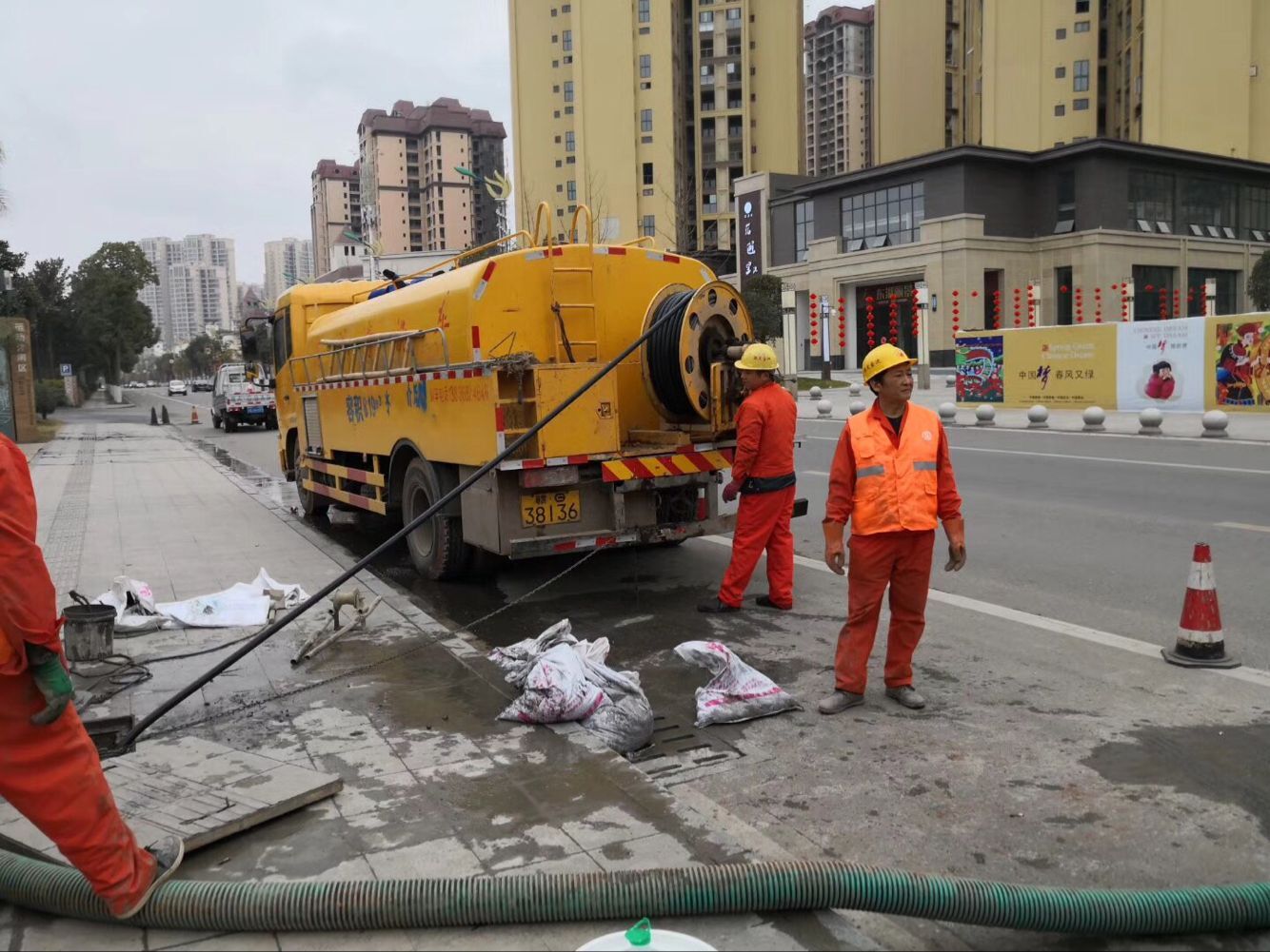 石嘴山排污管道清淤-管道清洗